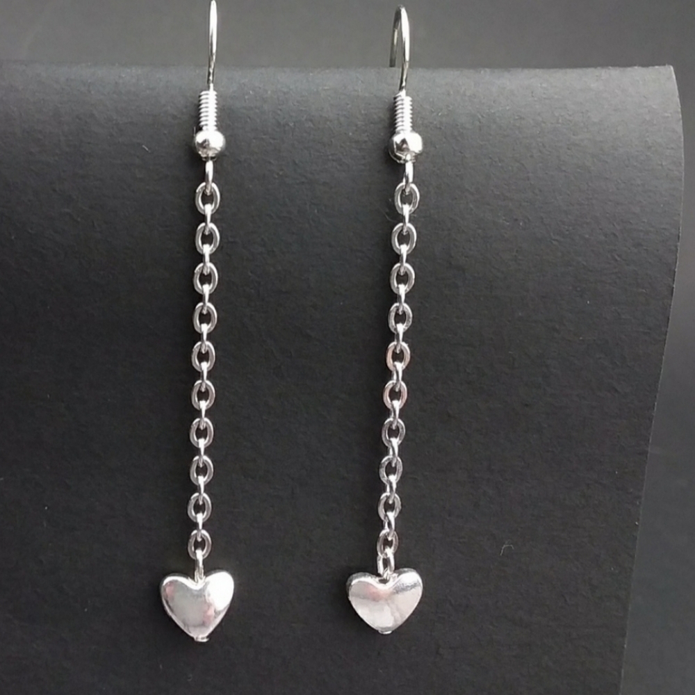 Earrings dangle so funny hp🔥🔥🔥🔥 - Picture 2 of 2